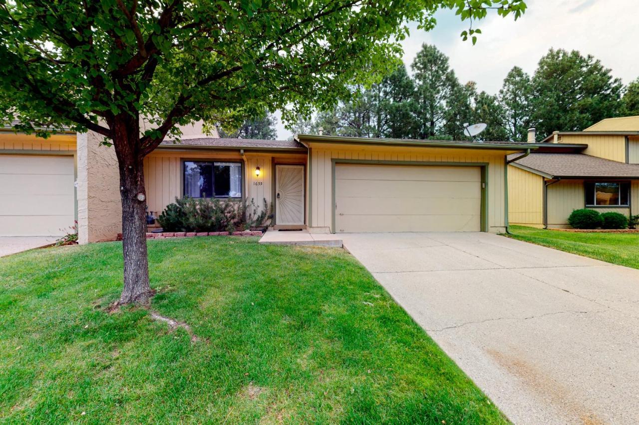Cozy Mountain Townhome Flagstaff Luaran gambar